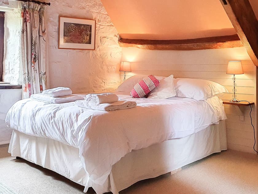 Double bedroom | Midelney Music Room, Midelney