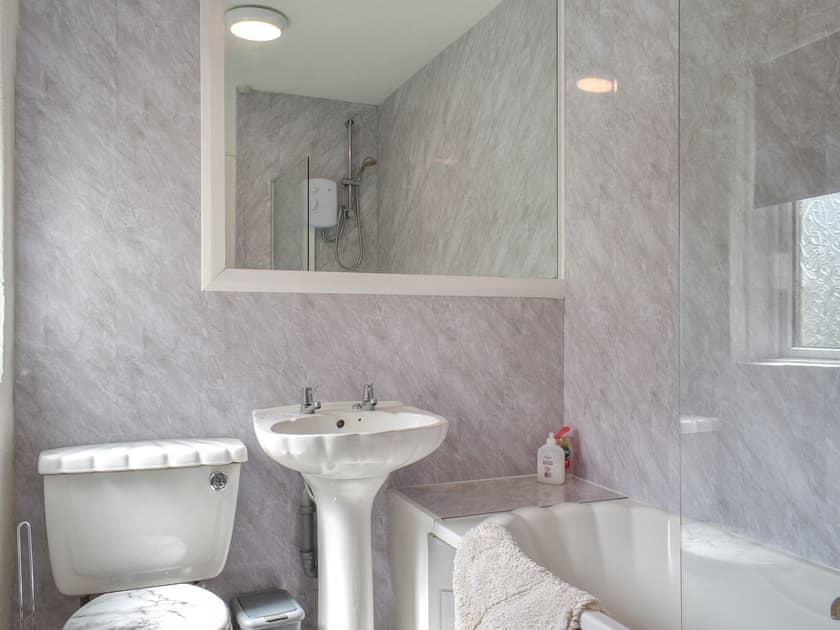 Bathroom | Huddersfield House, Huddersfield
