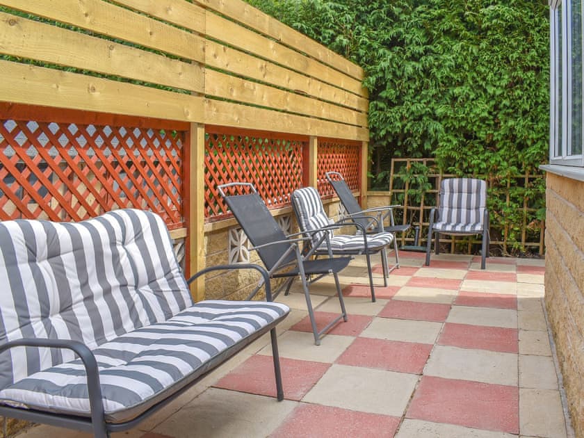 Sitting-out-area | Huddersfield House, Huddersfield