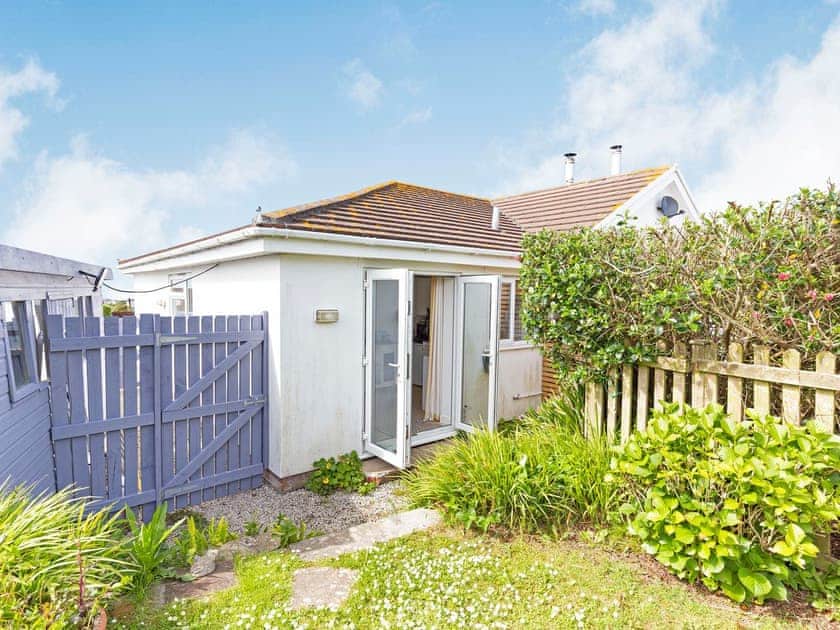 Exterior | Cosy Hideaway - Atlantic Way, Porthtowan