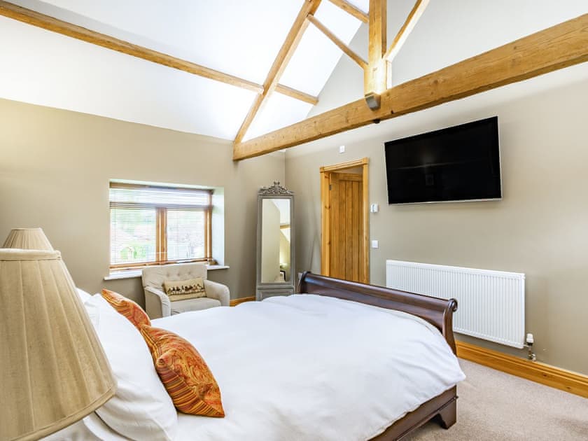 Double bedroom | Chestnut Barn, Wold Newton, near Filey