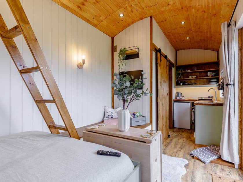 Kitchen area | Foxglove - Meadows Huts, Parwich, near Ashbourne