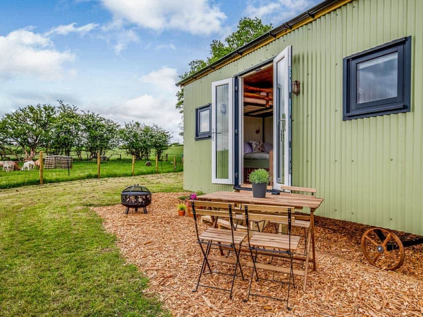 Exterior | Foxglove - Meadows Huts, Parwich, near Ashbourne