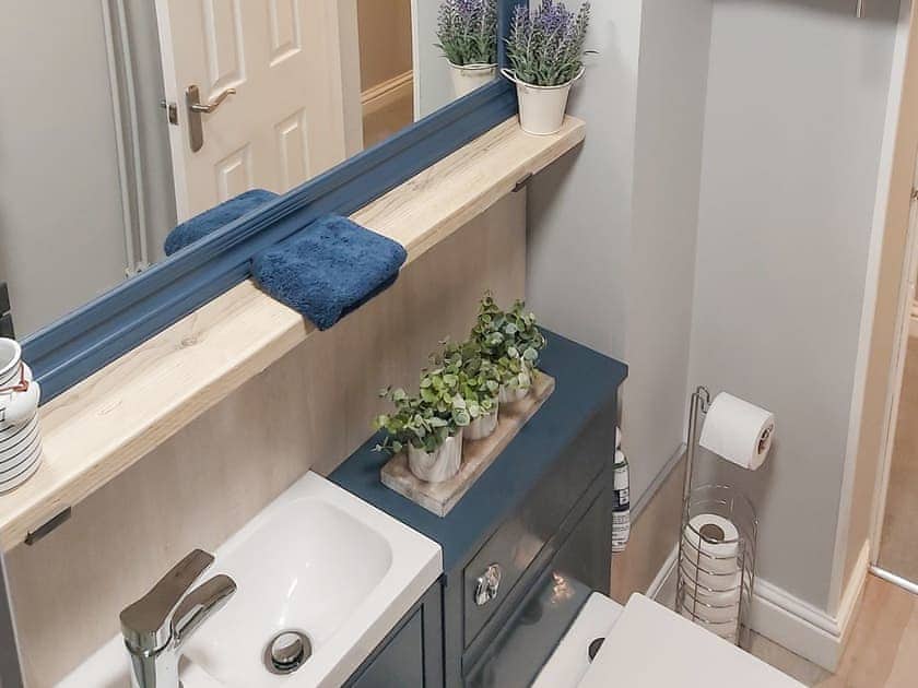 Shower room | Sandpiper - Suffolk Coastal Escapes, Pakefield, near Lowestoft