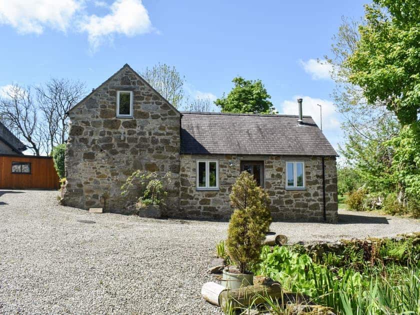 Exterior | Plas Llanfair Cottages- Swallow Cottage - Plas Llanfair Cottages, Angelsey