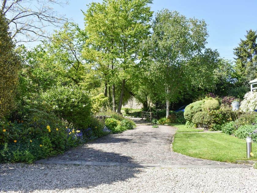 Outdoor area | Acorn Cottage, Ashover