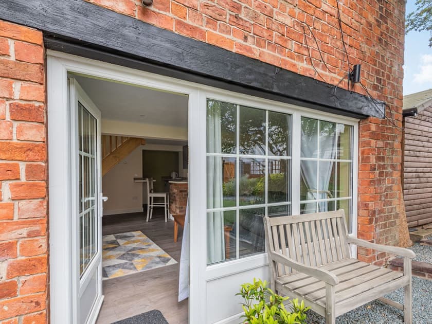 Exterior | Owl Cottage, Heckington