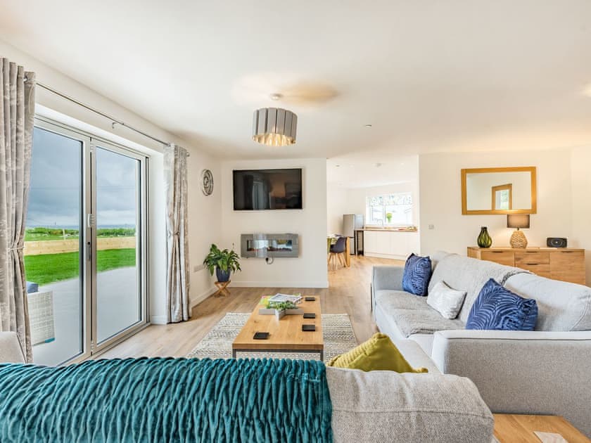 Living area | Gorwelon, Aberaeron