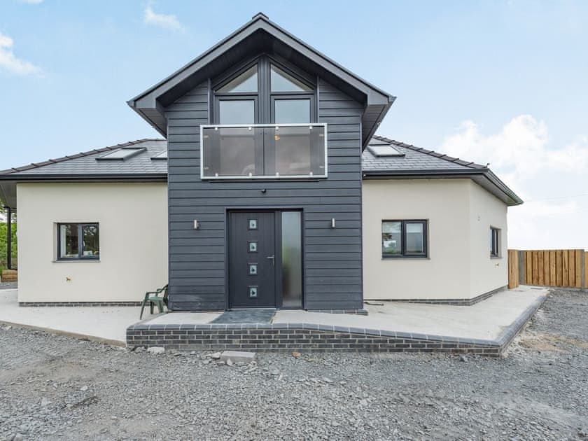Exterior | Gorwelon, Aberaeron