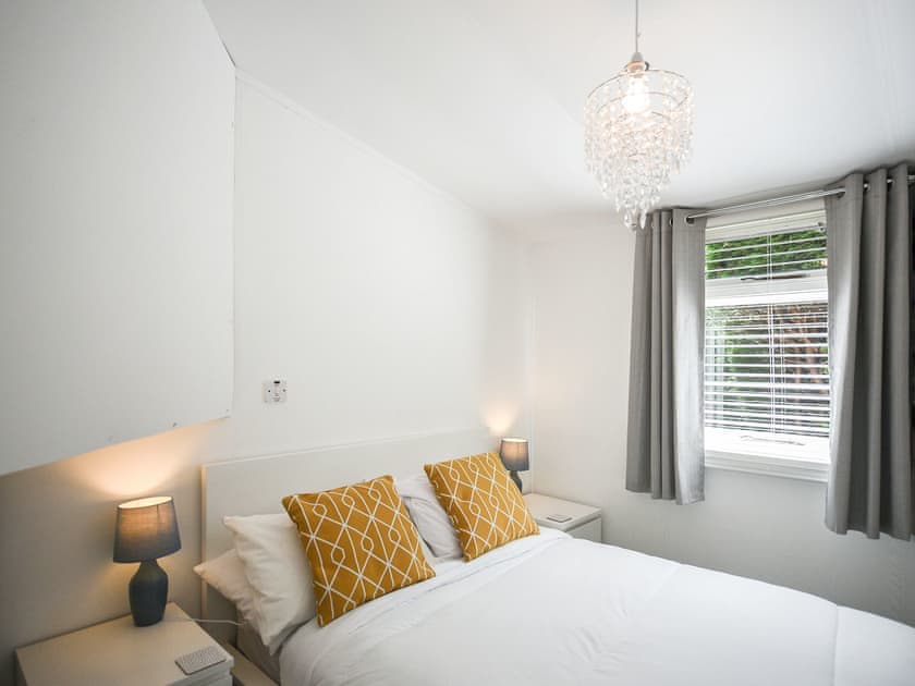 Double bedroom | Chalet 20, Tywn