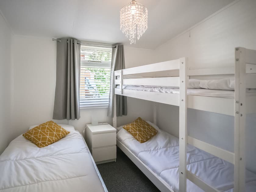 Bunk bedroom | Chalet 20, Tywn