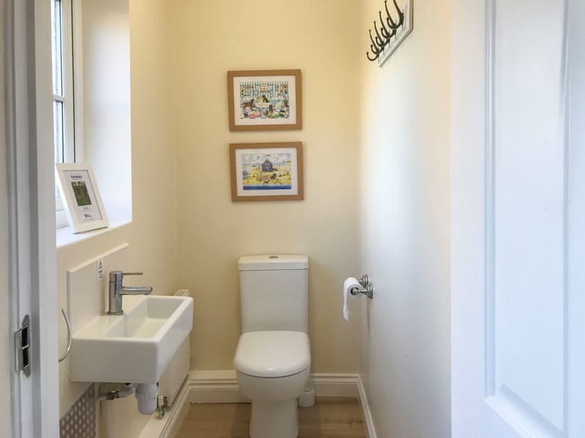 Bathroom | Arthur’s Place, Filey