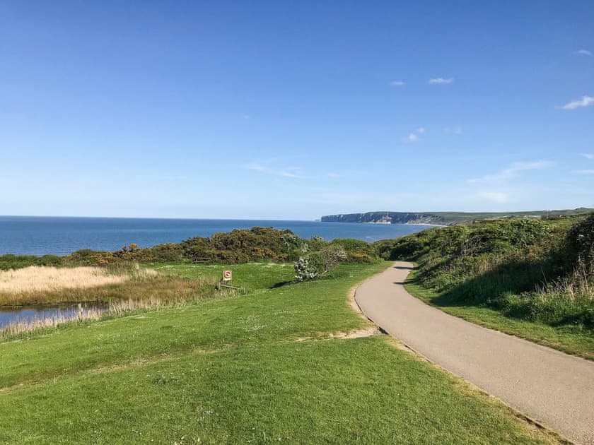Surrounding area | Arthur’s Place, Filey