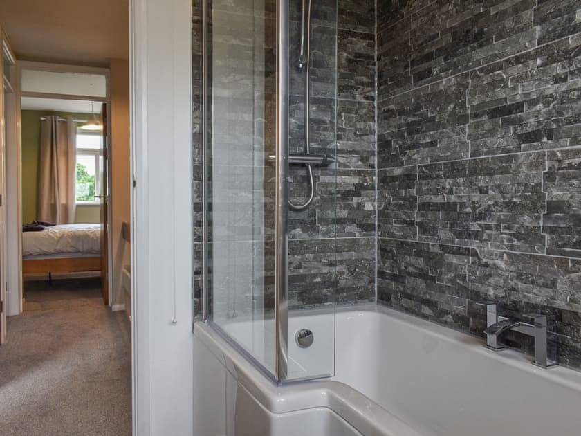 Bathroom | Greenbank Cottage, Torrington