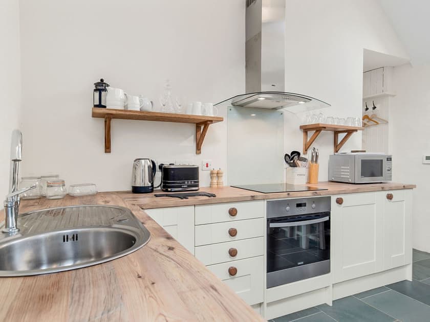 Kitchen | The Milking Parlour - Preseli Hills Cottages, Rhosfach