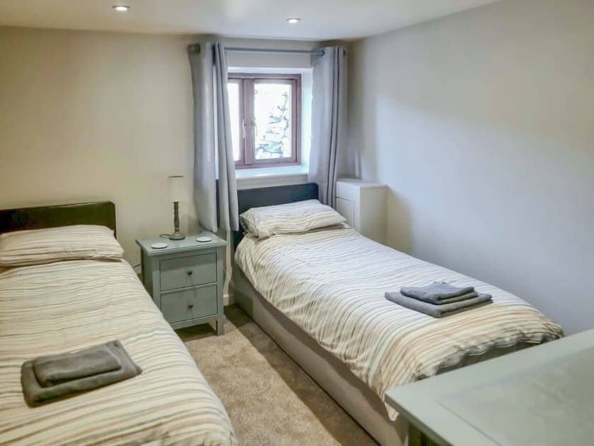Second bedroom set as a Twin bedroom | Yr Hen Weithdy, Llanllechid near?Bangor