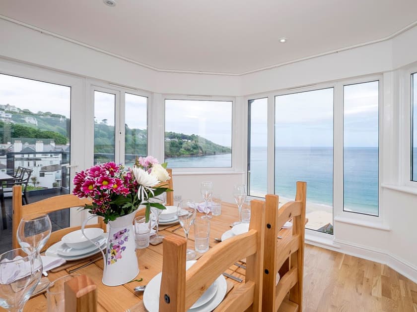 Dining Area | Glas Mordros, Carbis Bay