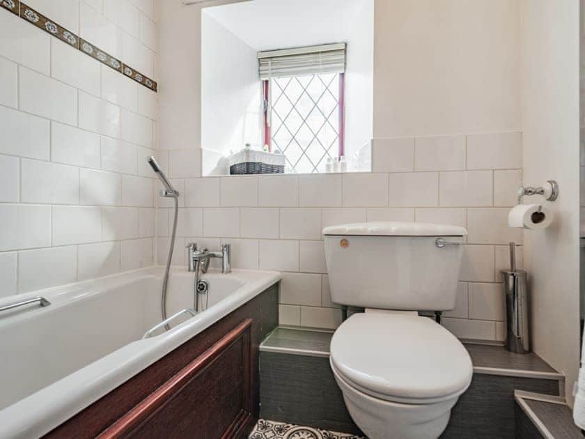 Bathroom | Halcyon Cottage, Sheffield