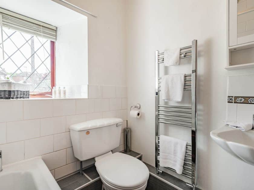 Bathroom | Halcyon Cottage, Sheffield