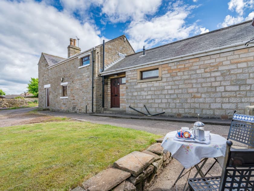 Exterior | Halcyon Cottage, Sheffield