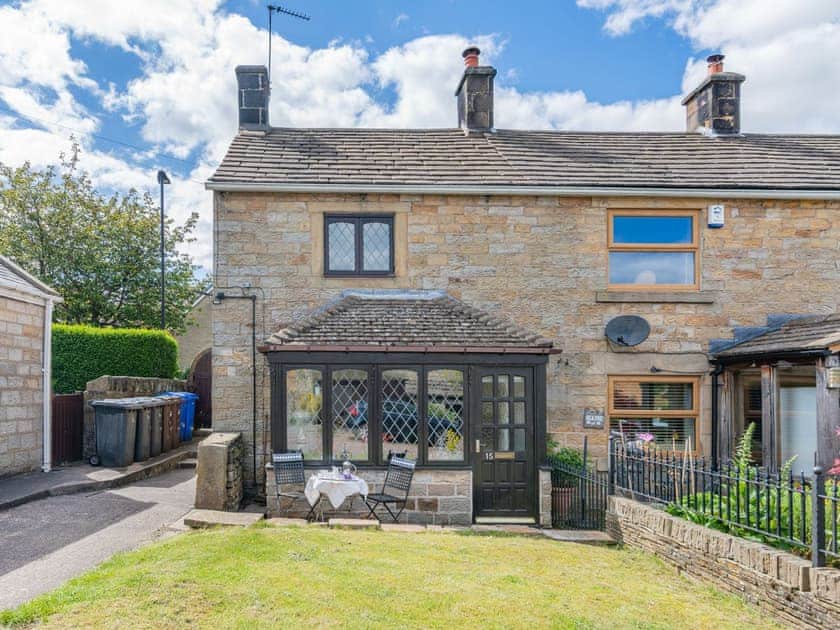 Exterior | Halcyon Cottage, Sheffield