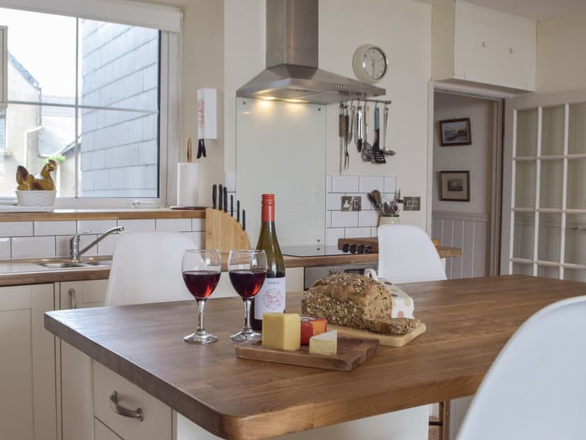 Dining Area | Tenby Harbour View, Tenby