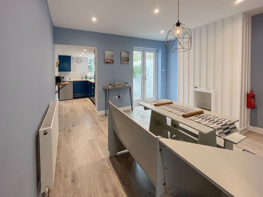 Dining room | Violet Bay, Weymouth