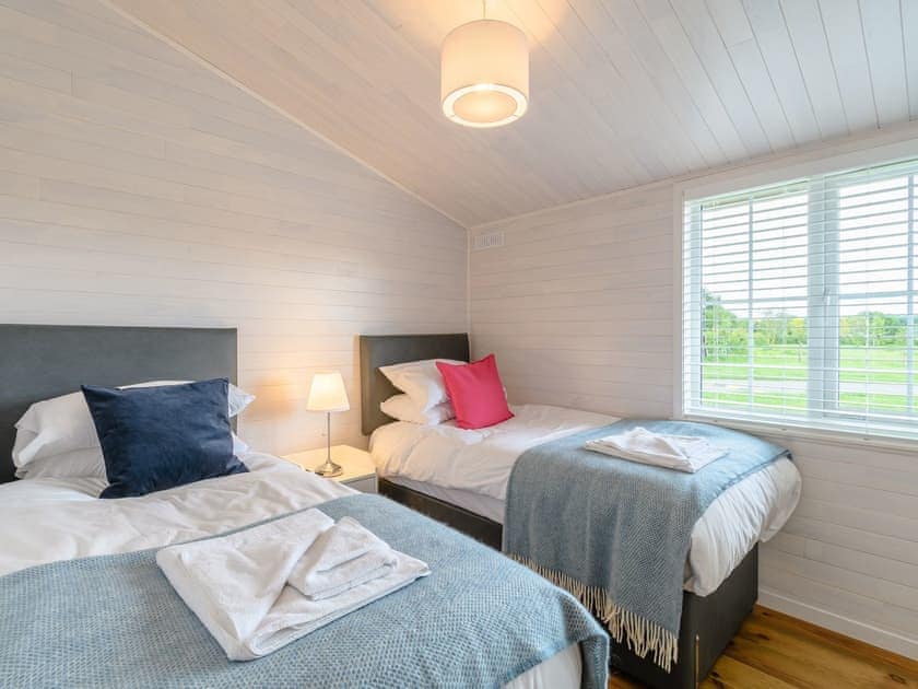 Twin bedroom | Mahonia Lodge, Mercia Marina, Willington