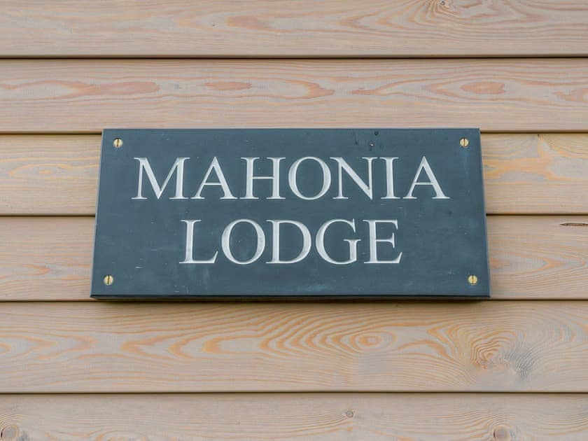 Exterior | Mahonia Lodge, Mercia Marina, Willington