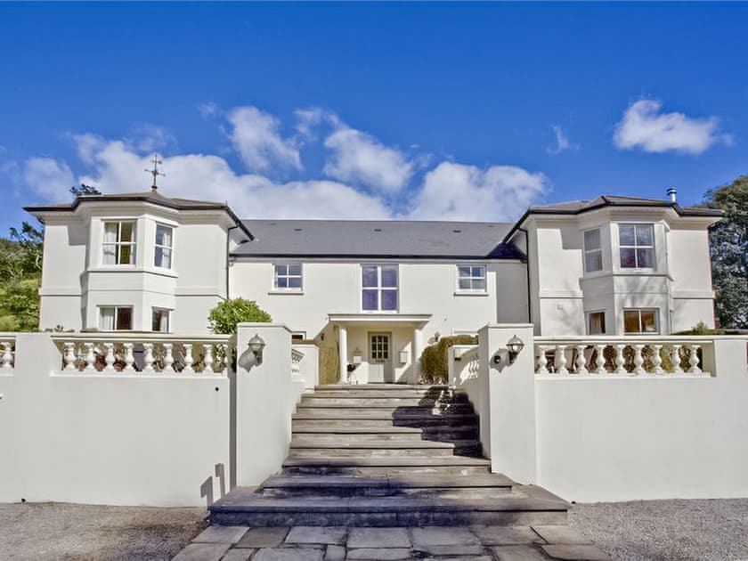 Exterior | The Lawns, Modbury