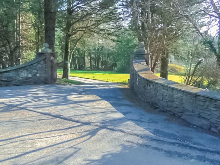 Driveway | The Lawns, Modbury