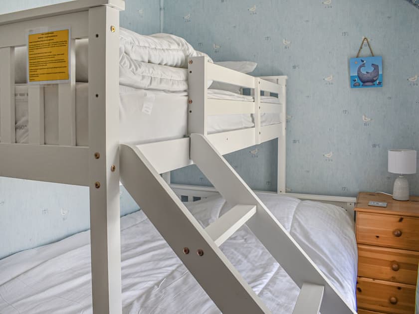 Bunk bedroom | Sanctuary Cottage, Aberdaron