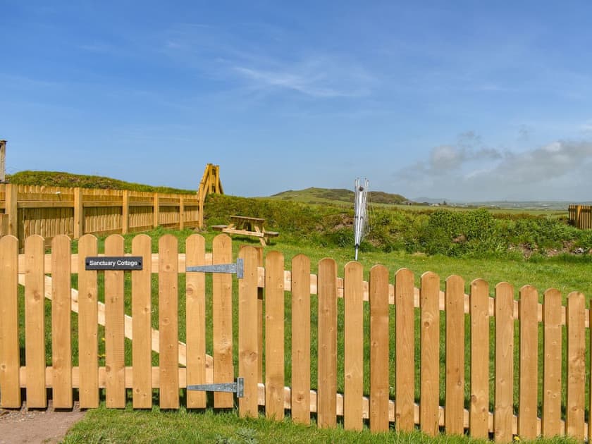 Exterior | Sanctuary Cottage, Aberdaron