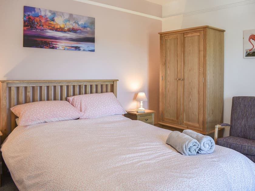 Double bedroom | Bryn Y Felin, Dyffryn Ardudwy, near Harlech