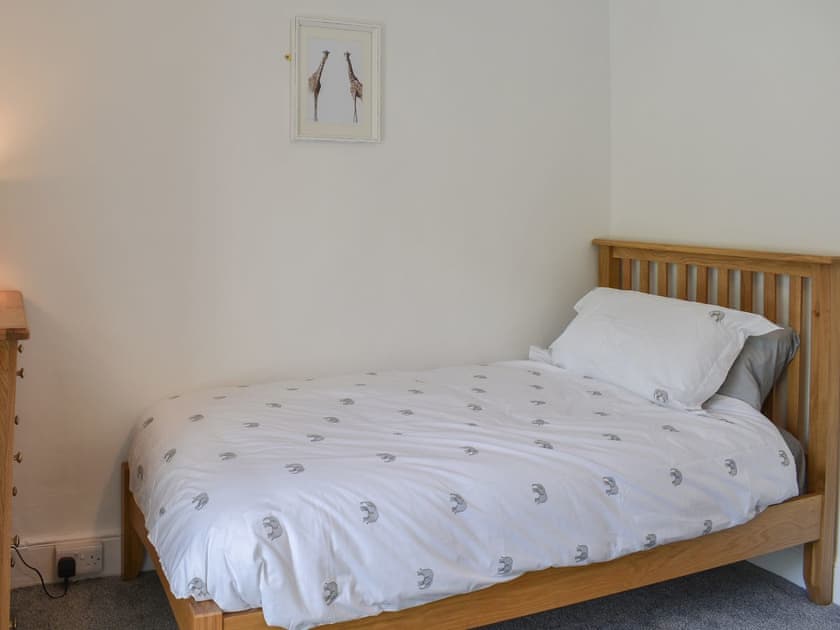 Twin bedroom | Bryn Y Felin, Dyffryn Ardudwy, near Harlech