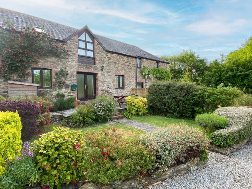 Exterior | Haybarn, Fowey