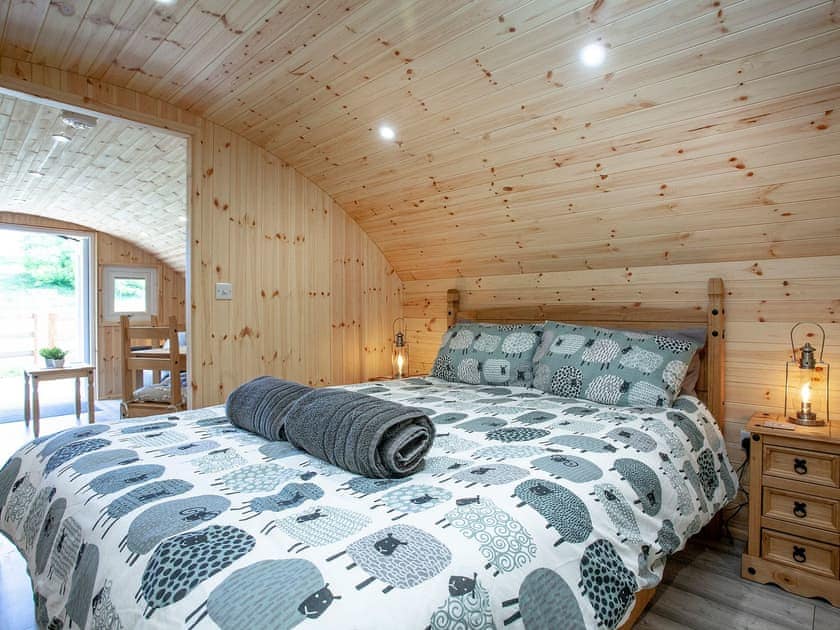 Double bedroom | Glamping Pod 2 - The Smithy, Newton Abbot
