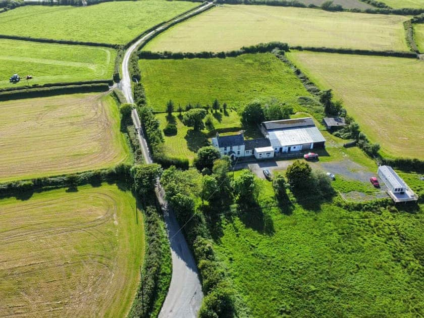 Stunning quiet rural Location, near some of the best beaches on Anglesey | Swallows Nest, Caergeiliog, near Holyhead