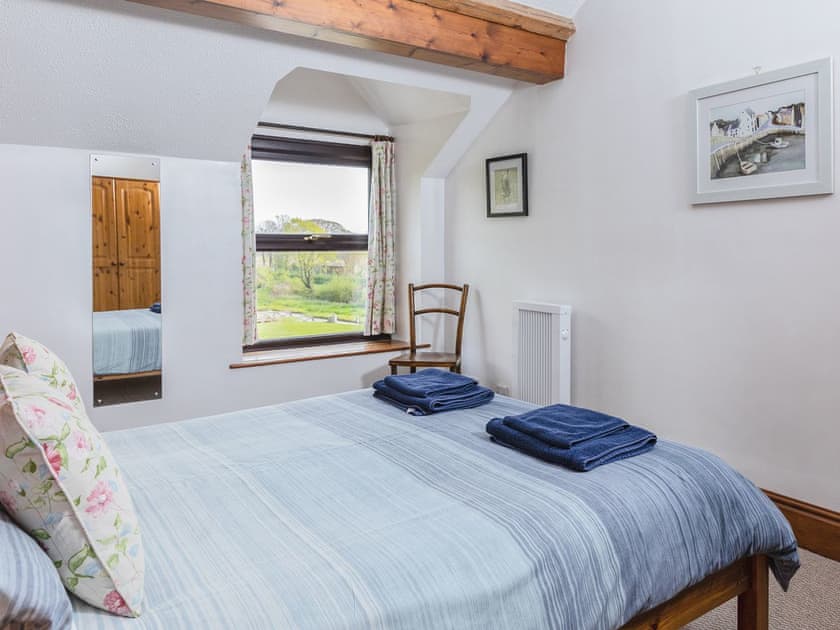 Relaxing double bedroom | Old Nog Cottage - Stowford Lodge Holiday Cottages, Langtree, near Great Torrington