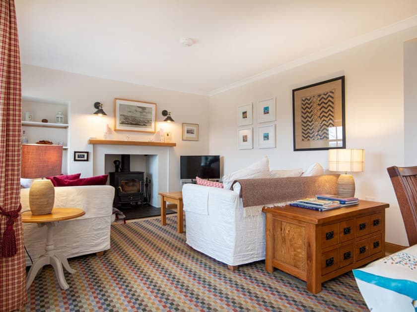 Living room/dining room | Honeysuckle Cottage - Culmaily Farm, Golspie