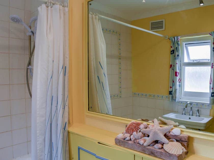 Bathroom | Seaspray, Camber Sands, Rye