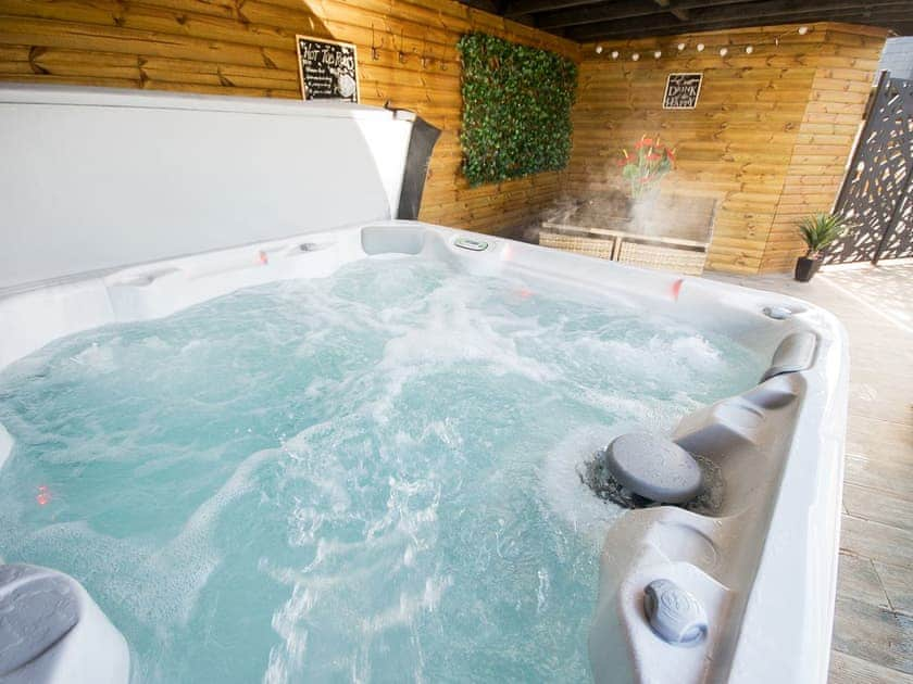 Hot tub | Smithy House, Carrutherstown, near Annan