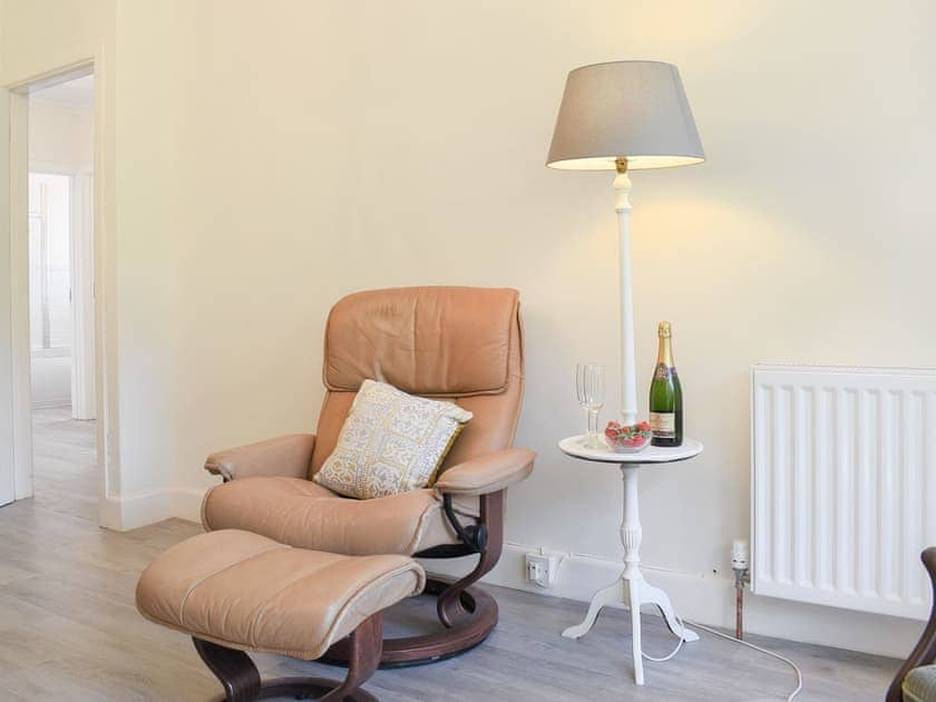 Living room | Seascape, Sidmouth