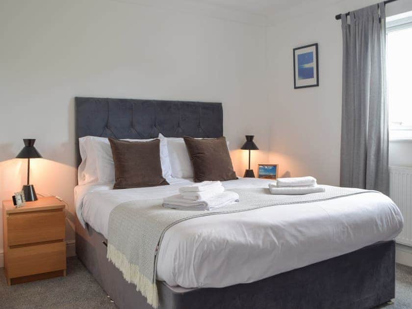 Double bedroom | Maes-Y-Wawr, Letterston