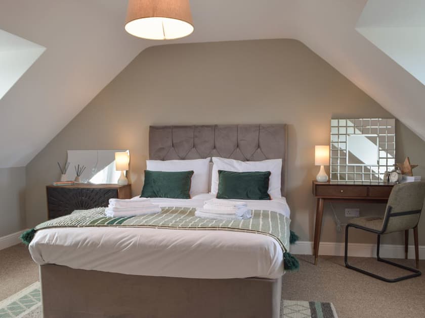 Double bedroom | Maes-Y-Wawr, Letterston