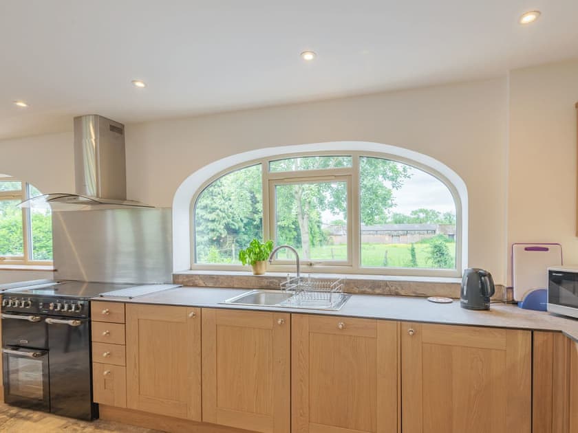 Kitchen | The Groom’s Quarters - Panton House Farm, Wragby