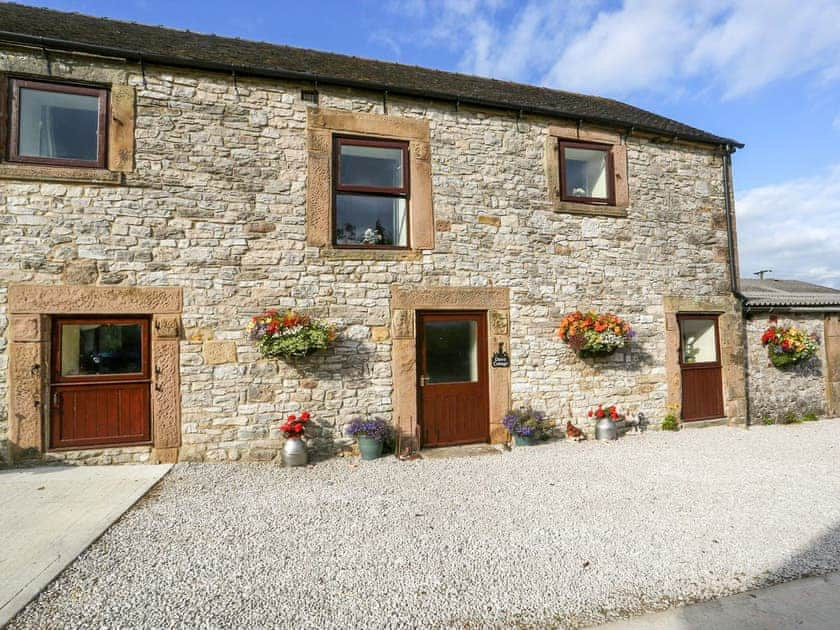 Exterior | Dawn Cottage, Cold Eaton, Alsop-en-le-Dale