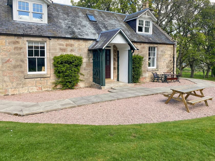 Exterior | Brow Cottage - Glenkindie Estate Holiday Cottages, Glenkindie, near Alford