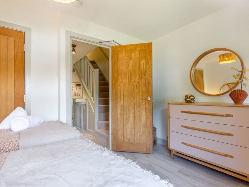 Twin bedroom | Pentreath 4, St Ives