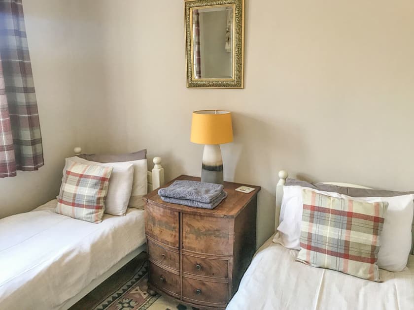 Twin bedroom | York House, Hudswell, near Richmond
